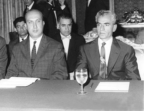 پرونده:Shahanshah HasanAliMansourPM2.jpg