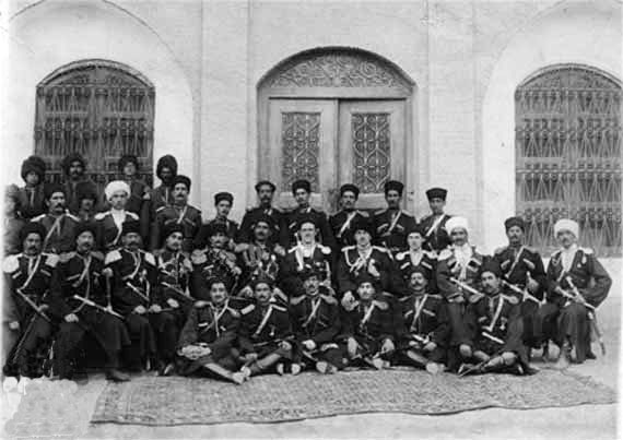 پرونده:RezaKhanMatbouiYazdanpanah2 a.jpg