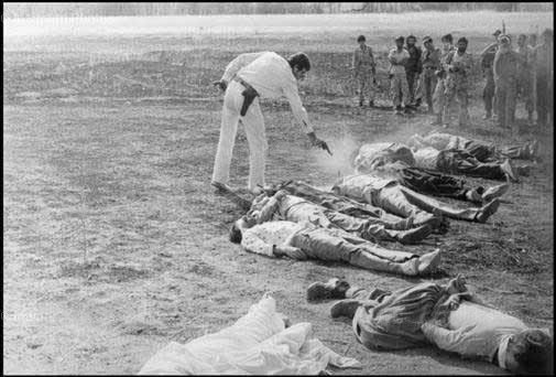 پرونده:ExecutionOfIraniansIslamicRevolution1357f.jpg