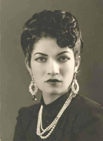 پرونده:PrincessAshraf Pahlavi1.jpg