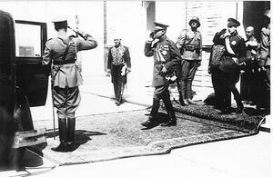 RezaShahBozorg va CrownPrince98.jpg