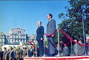 ShahanshahAryamehrWhiteHousePresidentNixonMehr1348a.jpg