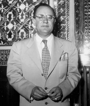 TehranUniversityChancellor JahanshahSaleh.jpg