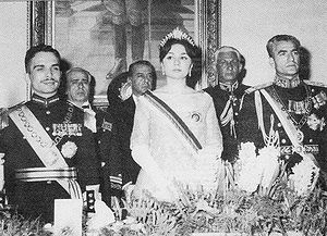 Shahanshah va MalekHossein Tehran1960.jpg