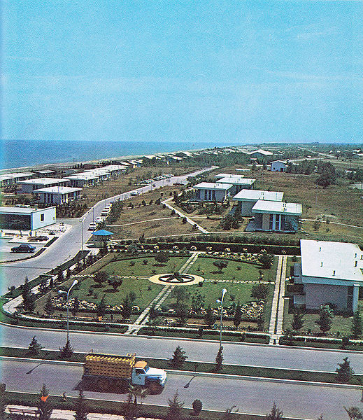 پرونده:NIOC Mahmoodabad.jpg