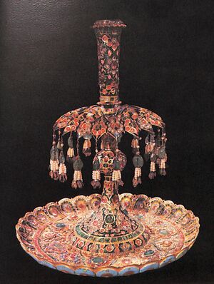 CandleHolderRoyalJewelleryIran.jpg