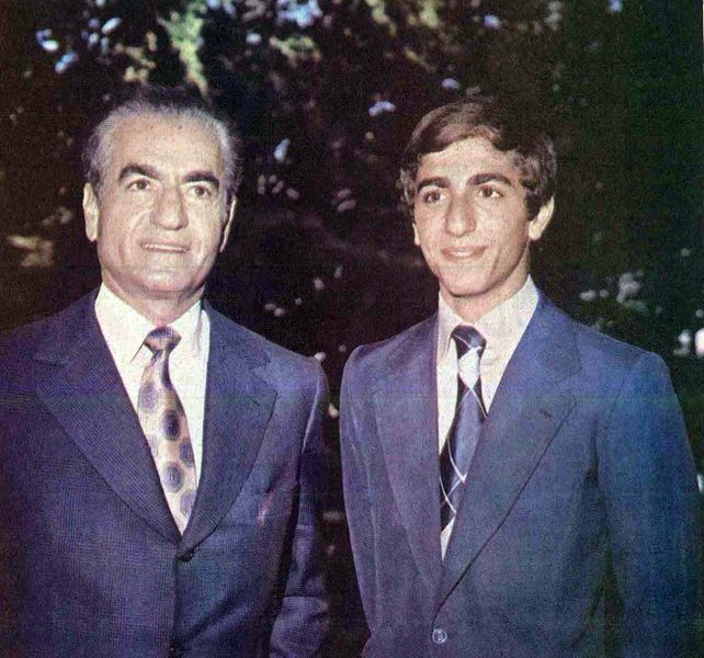 پرونده:ShahanshahAryamehrValiahdRezaPahlavi2534.jpg