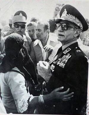 Shah visit earthquake.jpg