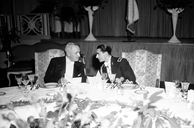 پرونده:ShahanshahStateDinnerTruman1328a.jpg