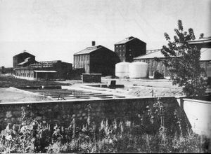 Sugar refinery Rezaiyeh.jpg