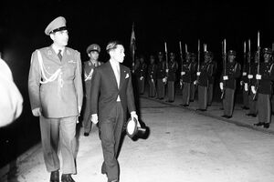 GholamRezaPahlaviShamsPahlaviWelcomeJapaneseCrownPrince1339a.jpg