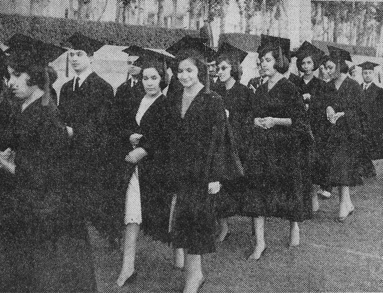 پرونده:TehranUniversityGraduationCeremony1343.jpg
