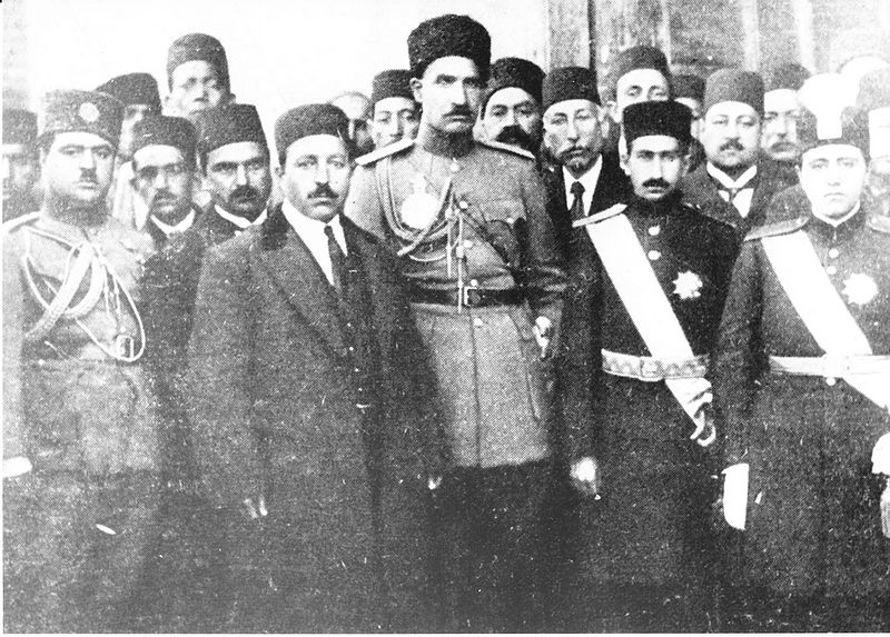پرونده:RezaKhanWarMinister14.jpg