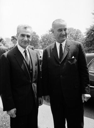 ShahanshahAryamehrPresidentLyndonJohnsonWhiteHouse1343.jpg