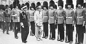 Shahlondon1948.jpg
