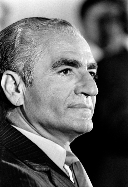 پرونده:HIM portrait 15.png