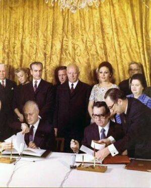 ShahanshahAryamehrMoscowSigningAgreements22Mehr1351a.jpg
