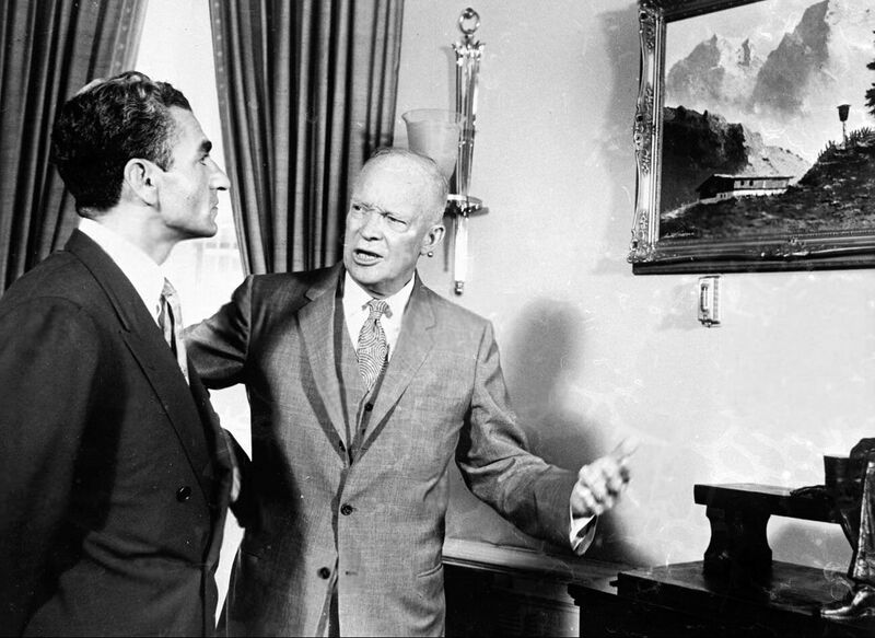 پرونده:ShahanshahPresidentEisenhowerWhiteHouseVisitTir1337.jpg