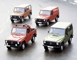 GroundForceMercedesBenz GModelSerie460Year1979.jpg