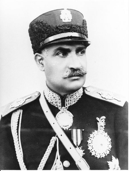 پرونده:RezaKhanPrimeMinister6.jpg