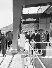 ShahanshahShahbanouOpeningFarahnazDam1346g.jpg