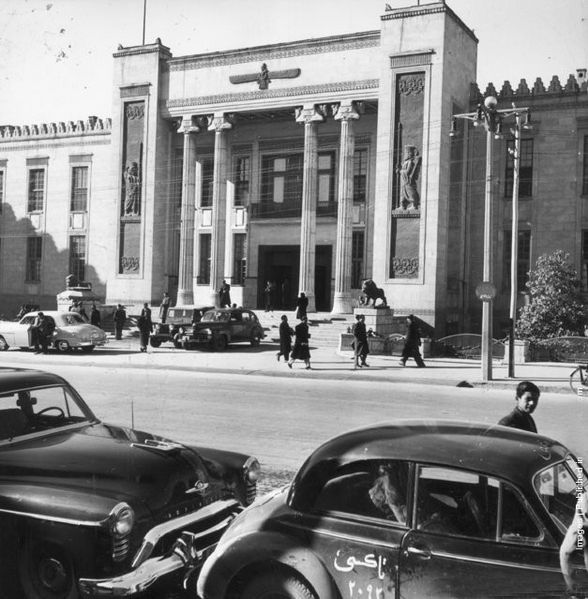 پرونده:BankMelli 12.jpg