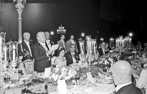 ShahanshahPresidentItalyMarmarPalaceOfficialDinner1336k.jpg