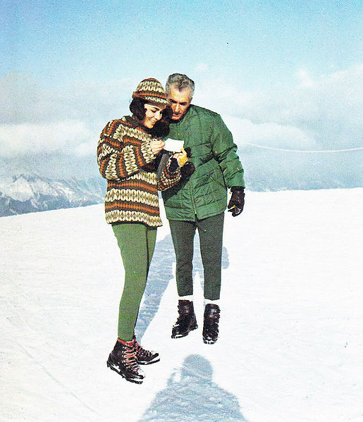 پرونده:Shahanshah va Shahbanou Abali1339.jpg