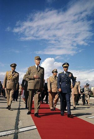ShahanshahShahbanouPresidentdeGaulleTehran1342b1.jpg