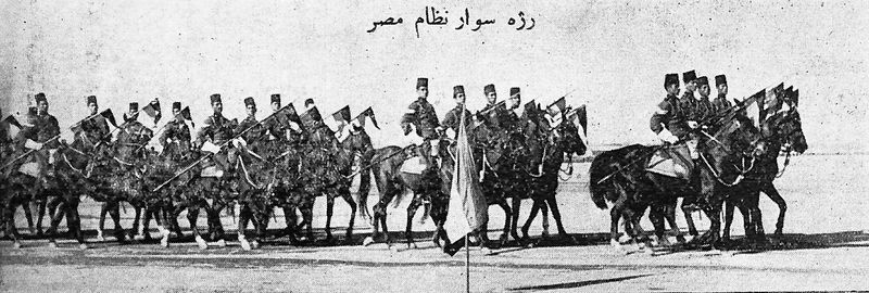 پرونده:RezaShahBozorgCoronationAnniversary1318g.jpg