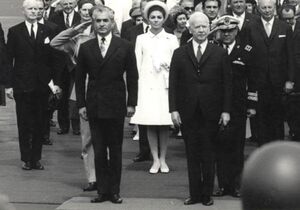 ShahanshahShahbanouKoeln-BonnAirportHeinrichLübkeChancellor1967.jpg