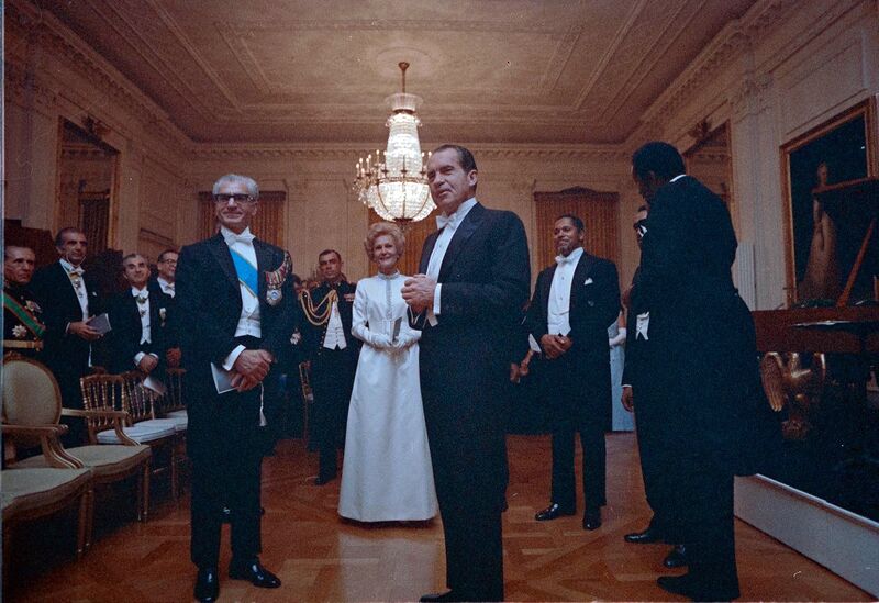 پرونده:ShahanshahAryamehrWhiteHouseStateDinne29rMehr1348d.jpg