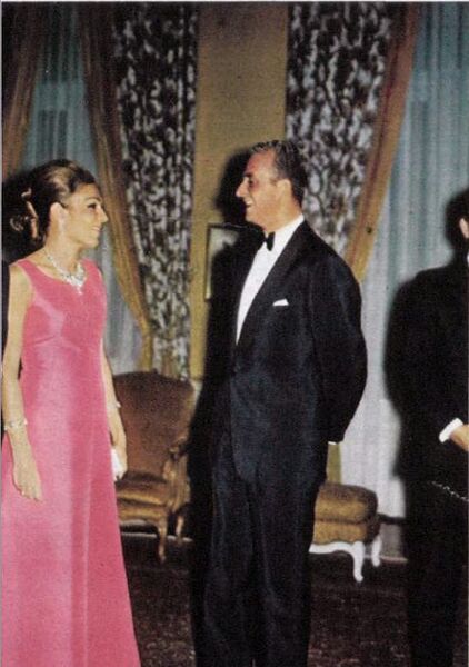 پرونده:ShahbanouJuanCarlosPrinceJuanCarlos23Mehr1348.jpg