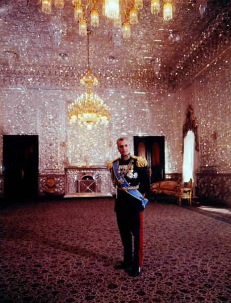 پرونده:HIM portrait 44.png