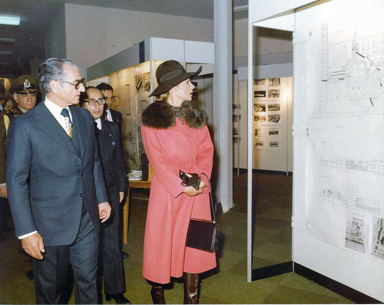 پرونده:ShahanshahPNLBuilding1978a.jpg