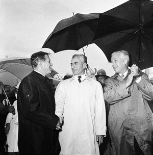 ShahanshahAryamehrLoganAirportGovJohnVolpeHarvardPresidentPusey1968.jpg