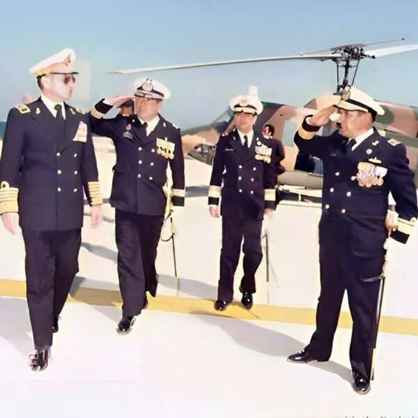 پرونده:ShahanshahAryamehrBushehrNavalBaseEsfand2535d.jpg