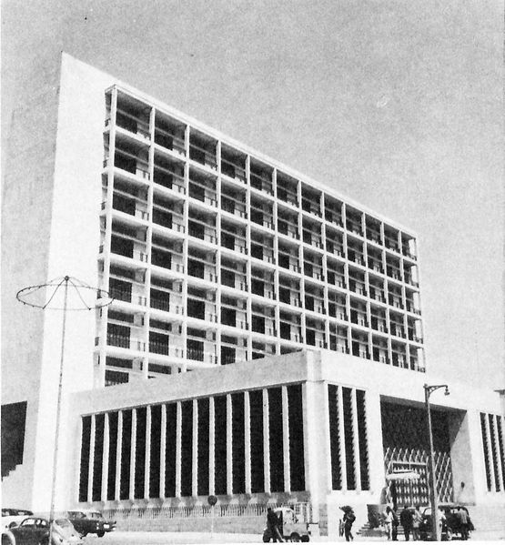 پرونده:IranAgriculturalBank.jpg