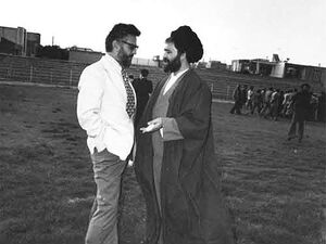 Chaos1357Yazdi va AhmadKhomeini.jpg