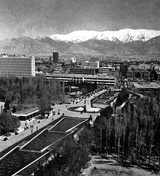 پرونده:ParkShahrTehran3.jpg